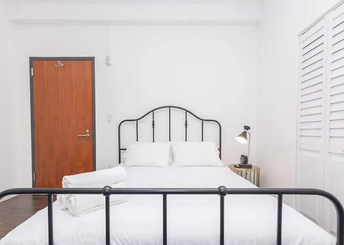 Chic Wynwood Apartment Near Downtown & Miami Beach